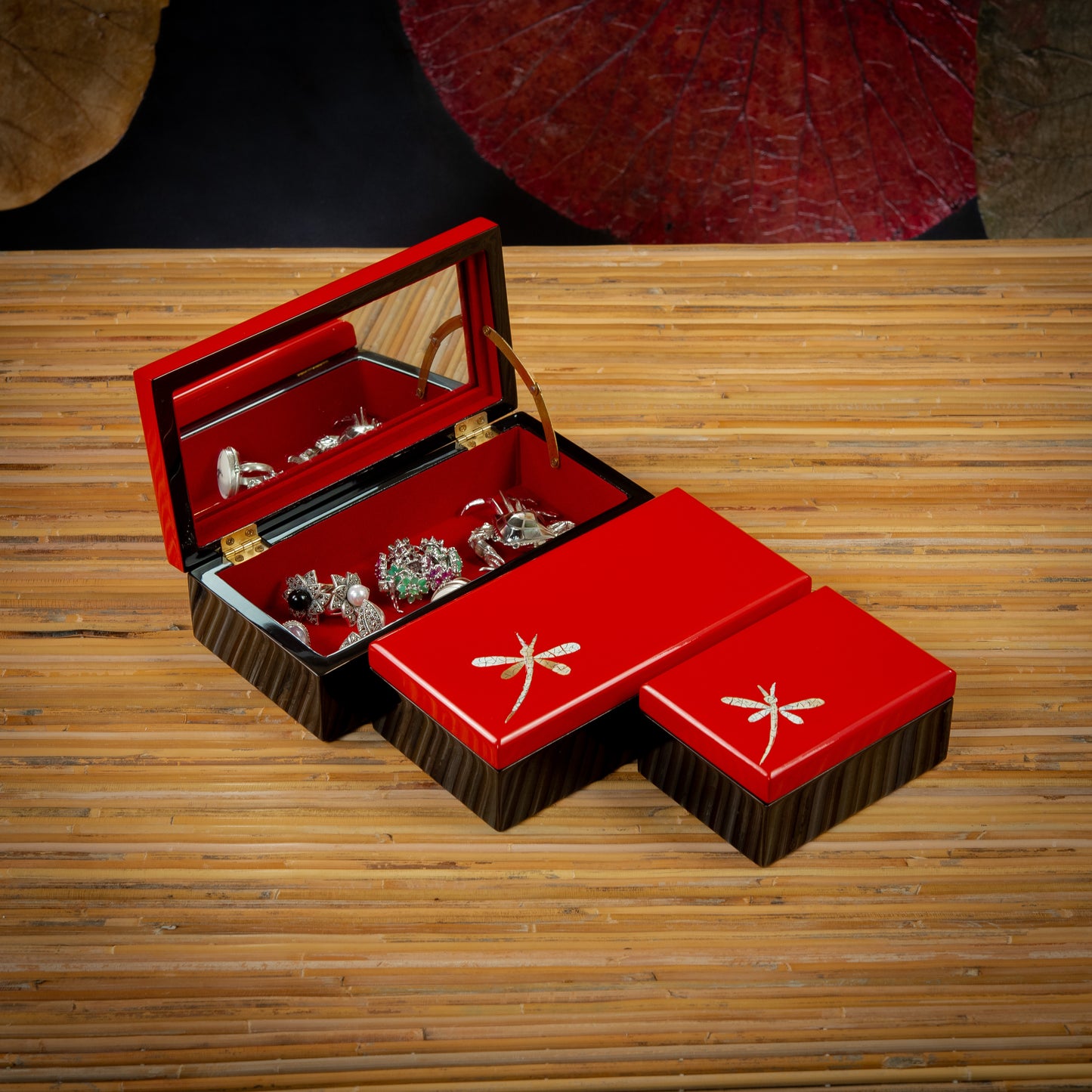 Dragonfly Design Rectangle Lacquer Jewelry Box with Mirror and Egg Shell