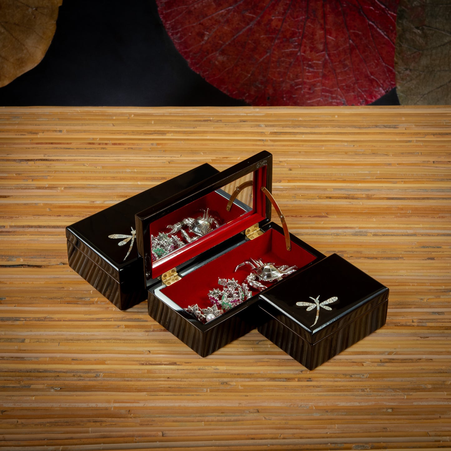 Dragonfly Design Rectangle Lacquer Jewelry Box with Mirror and Egg Shell