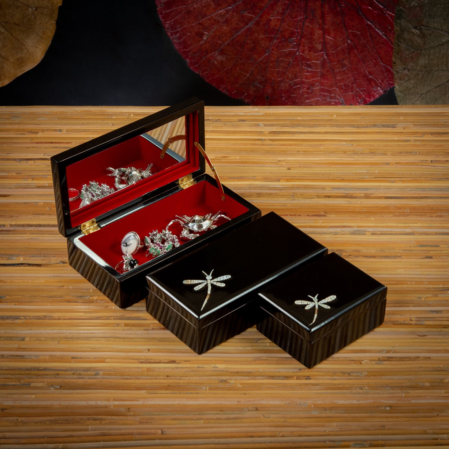Dragonfly Design Rectangle Lacquer Jewelry Box with Mirror and Egg Shell
