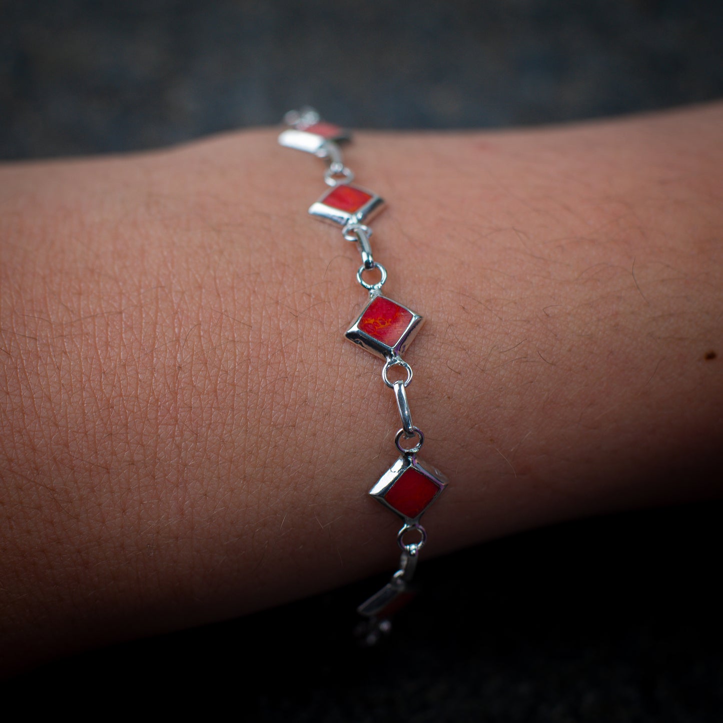 Sterling Silver Diamond Shaped Chain Bracelet With Jewel