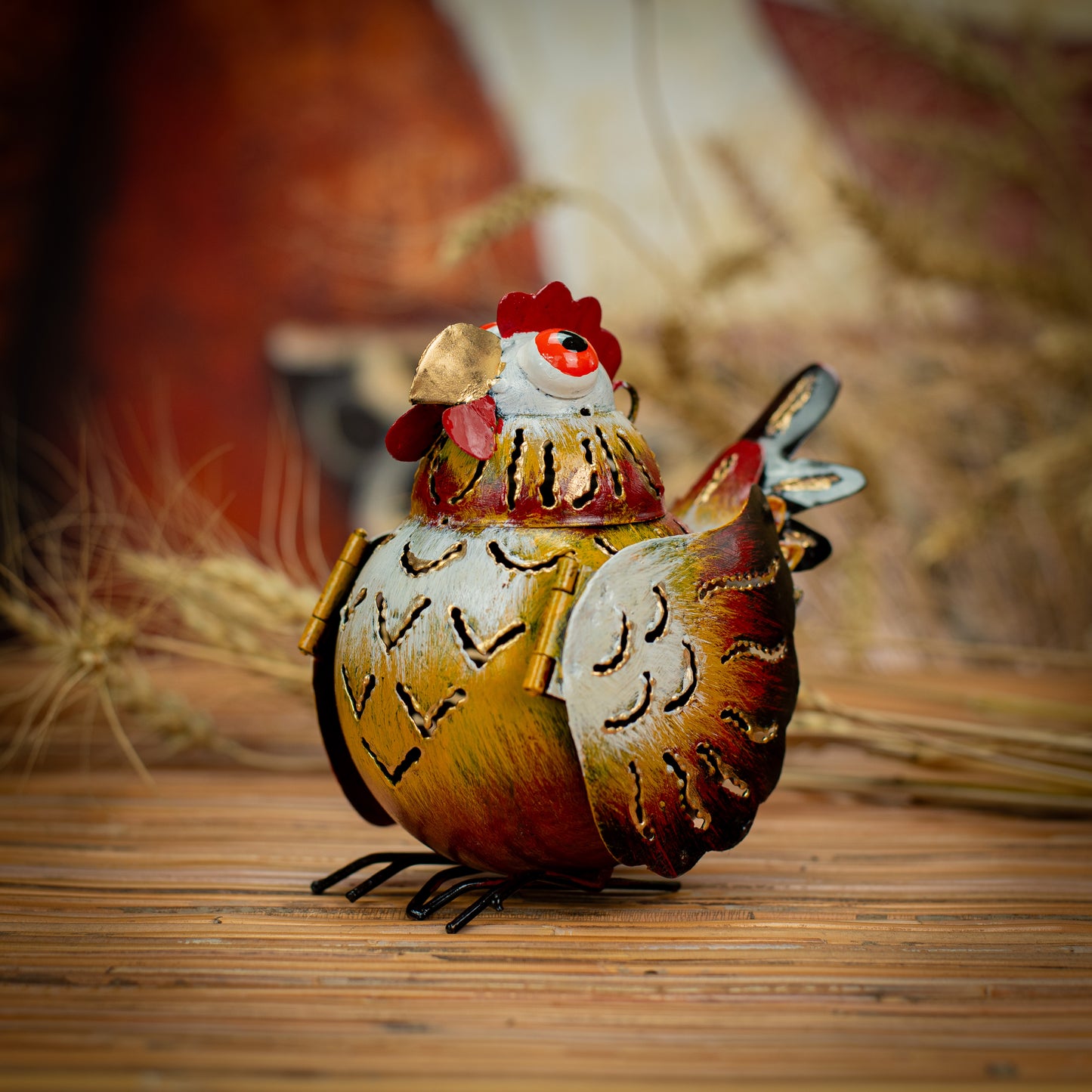 Hanging Metal Hen Lantern