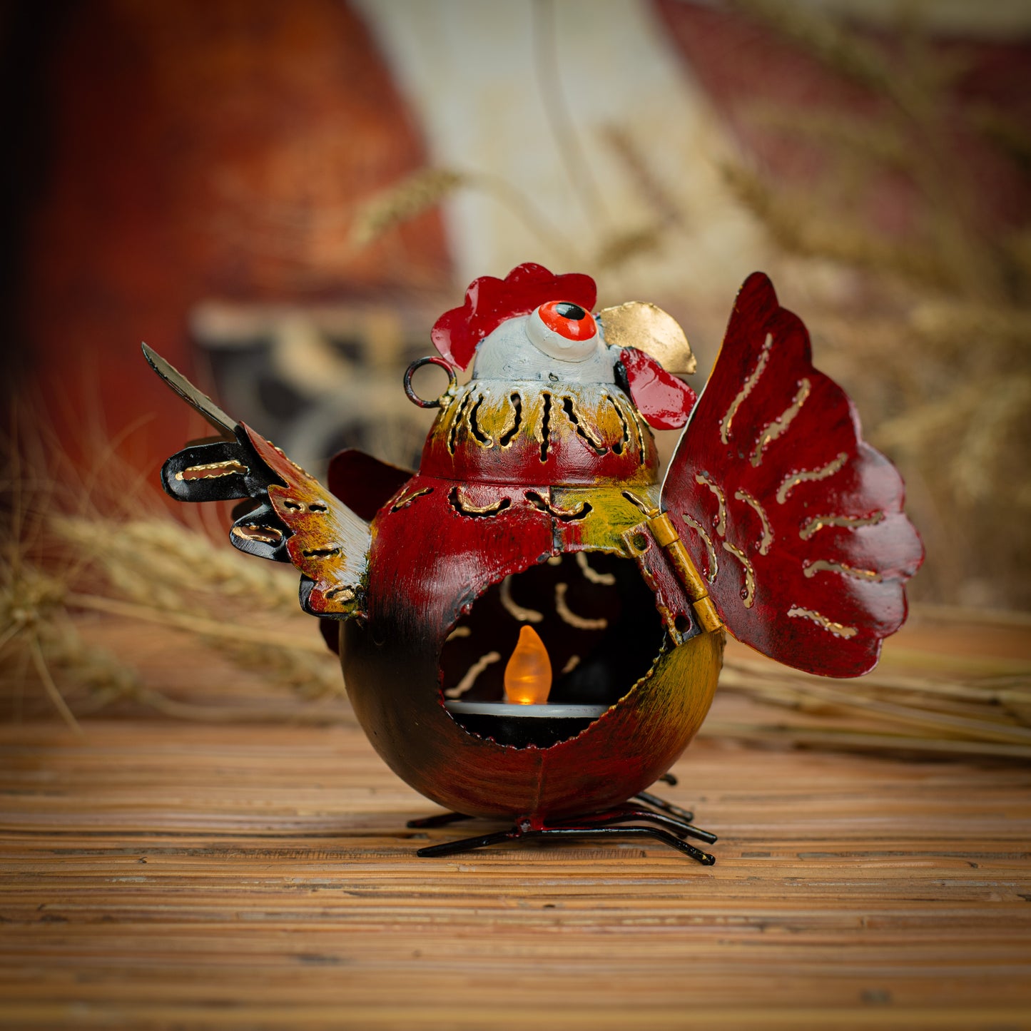 Hanging Metal Hen Lantern