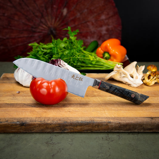 Couteau en acier triple couche fait main avec manche en loupe de bois gris