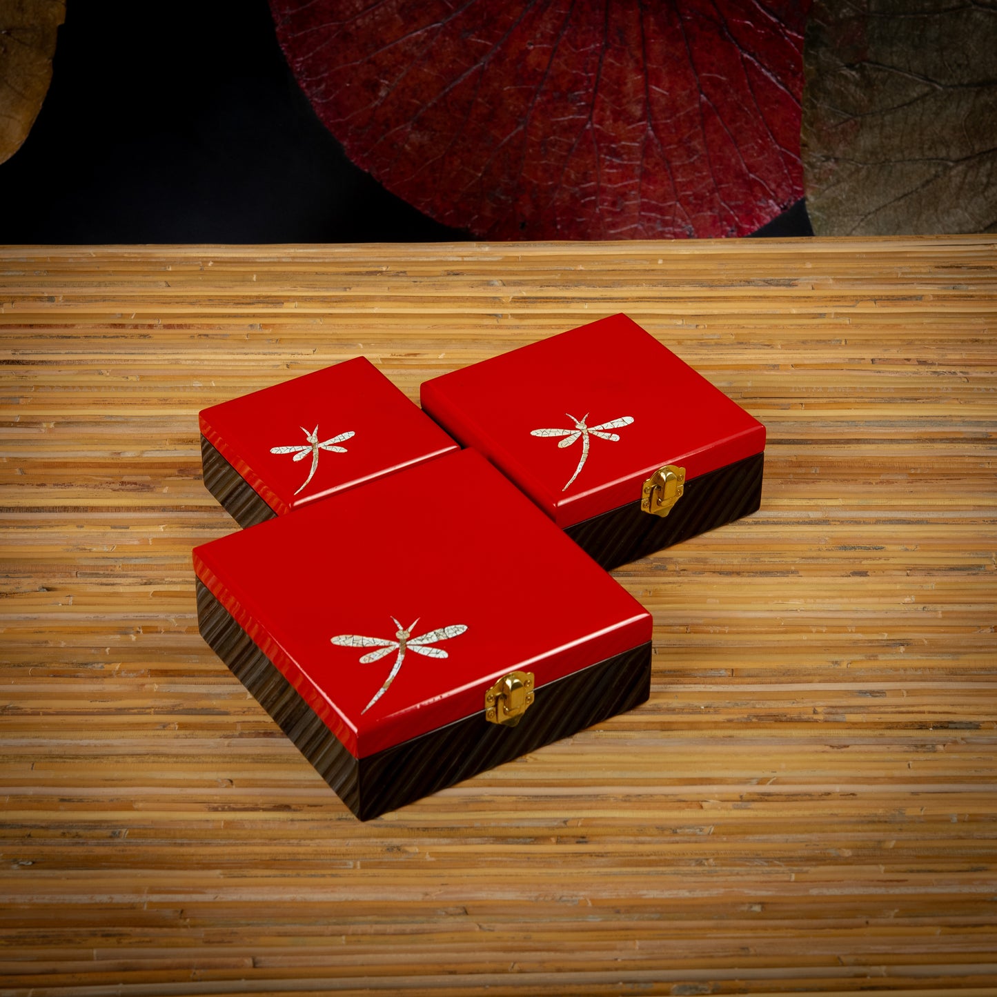 Dragonfly Design Square Lacquer Jewelry Box with Mirror and Egg Shell